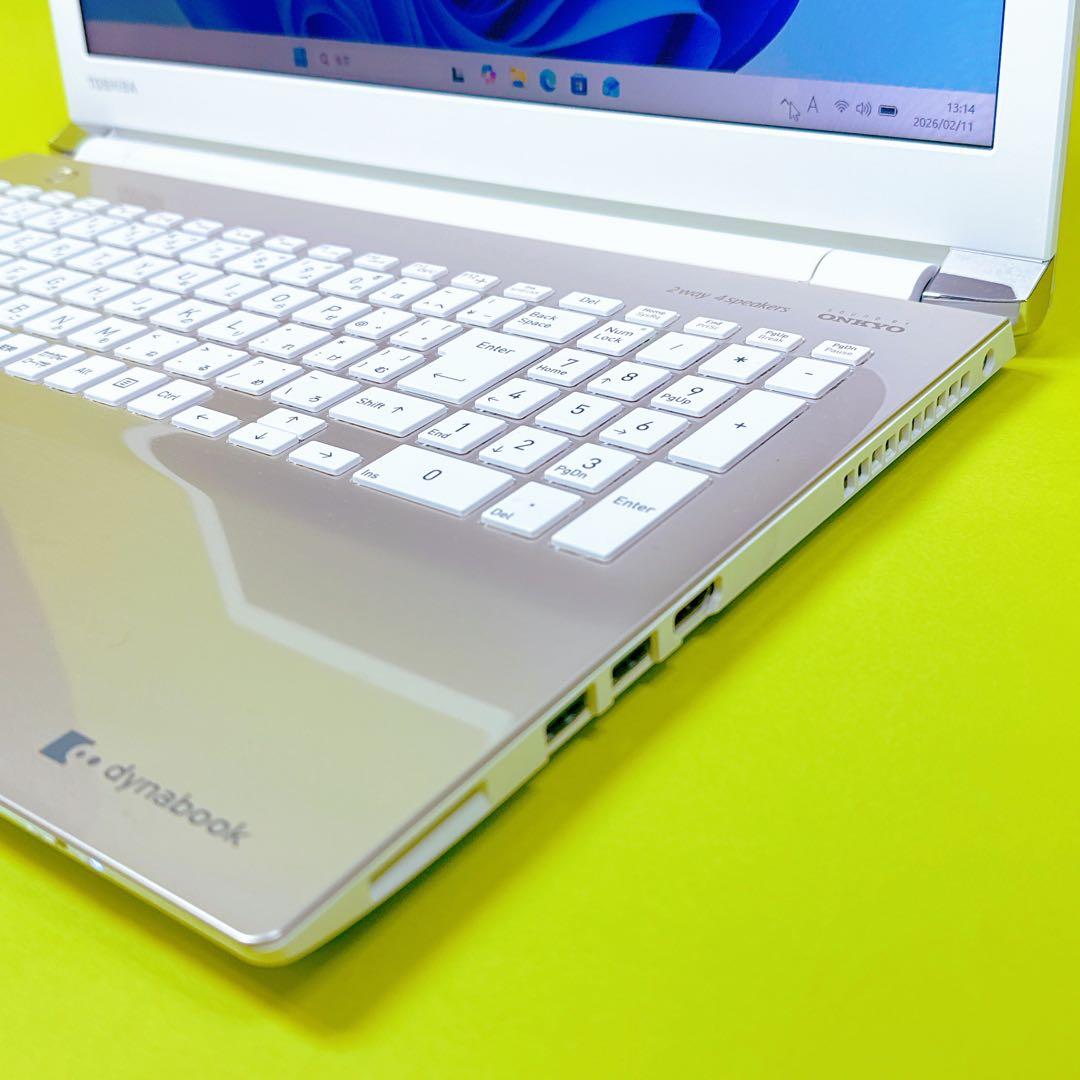 オフィス2024⭐️新品SSD windows11 ノートパソコン 8世代 i3