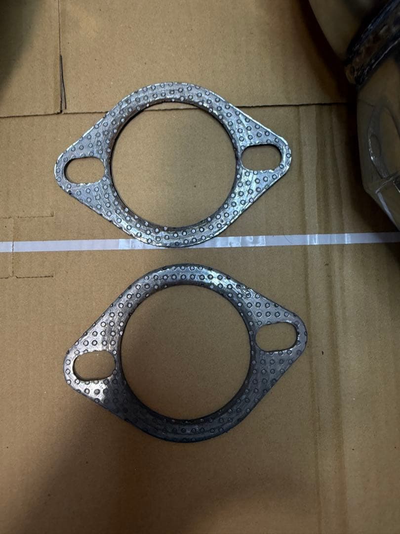 フェアレディZ Z34 マフラー ROSSO MODELLO（ロッソモデロ）