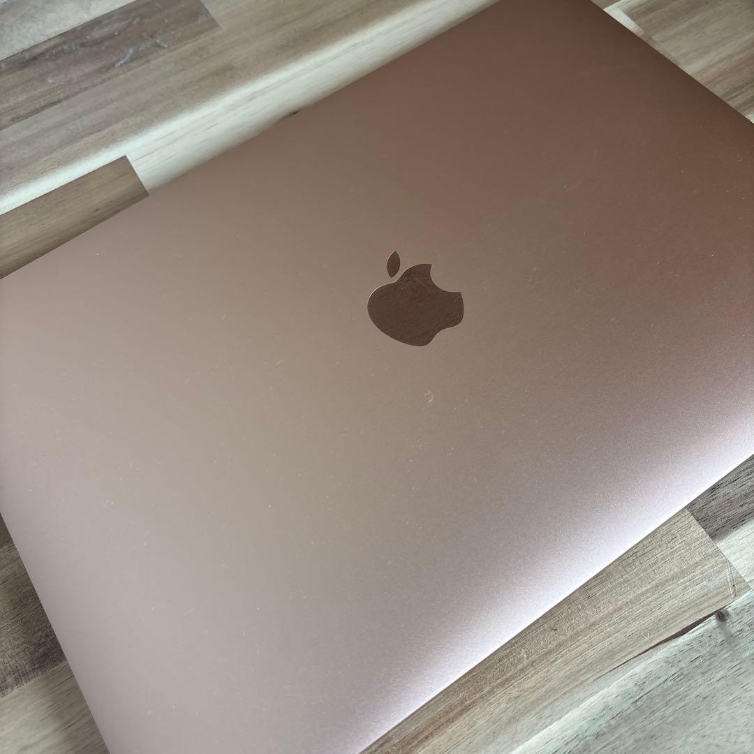 MacbookAir 13インチ 充放電回数:11回 8GB(おまけつき)