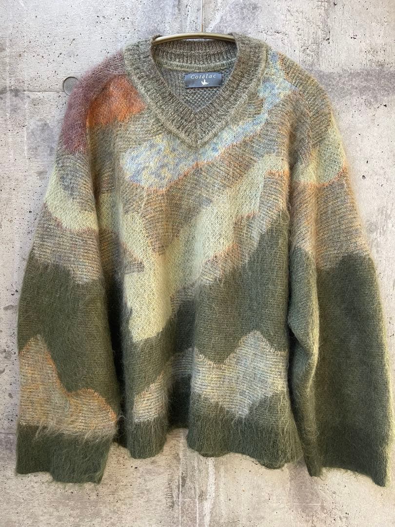 cotelac オリーブグリーン カモフラ Vネックセーター