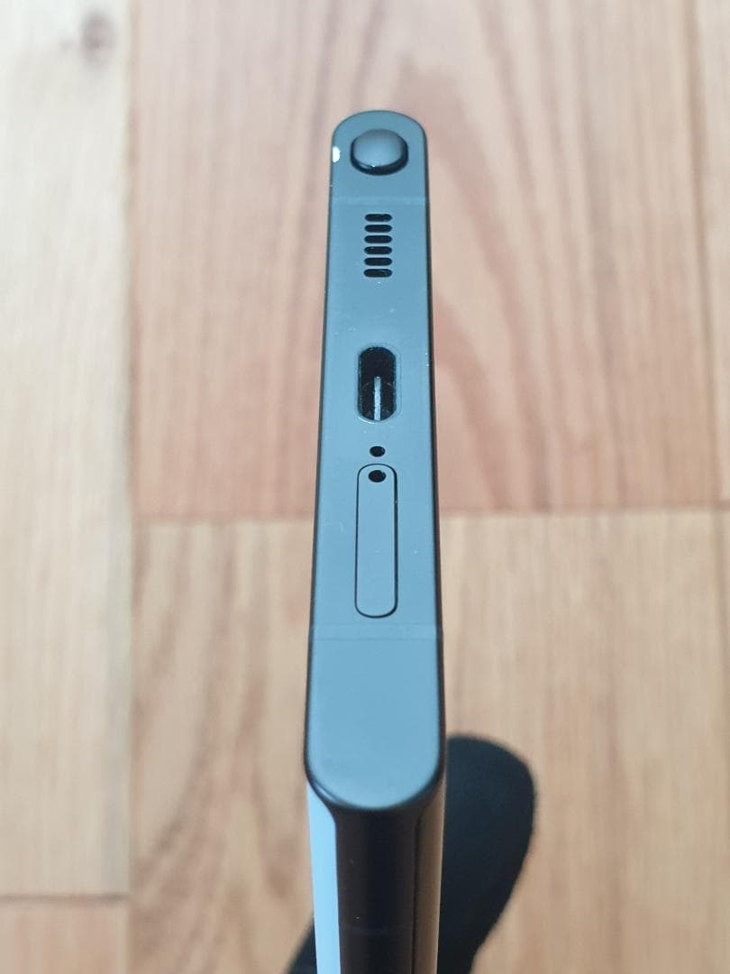 817012274437　SAMSUNG Galaxy S22 Ultra