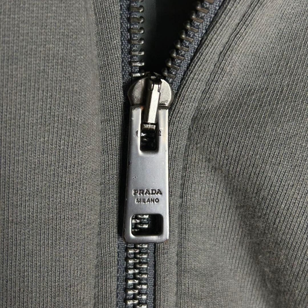 5964【希少XXLサイズ】プラダ‪☆三角ロゴ入りジップパーカー ナイロン切替