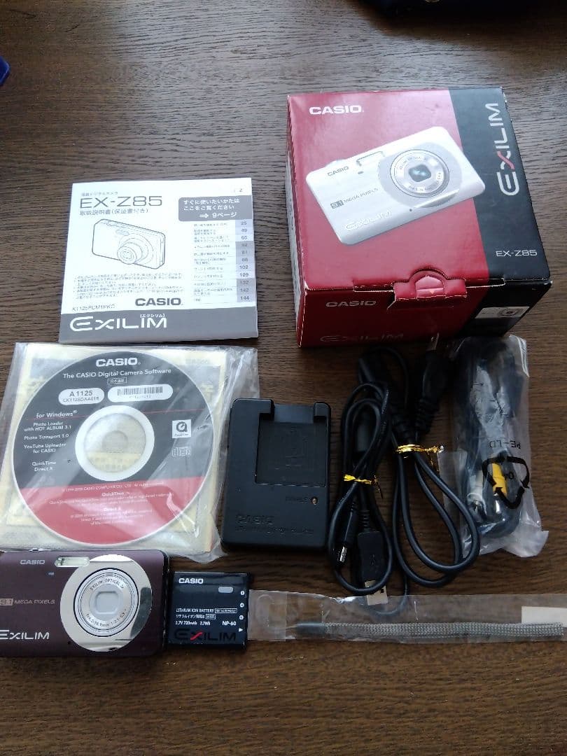 か*ん様 CASIO　デジタルカメラ　EXILIM EX-Z85 ブラウン