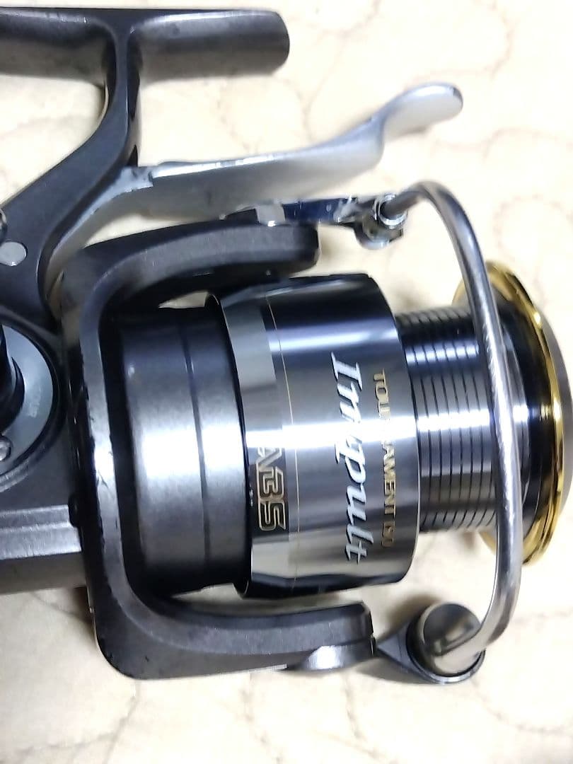 値下げ　ダイワ　07 トライソSHOCK　替えスプールインパルト　2500LBD