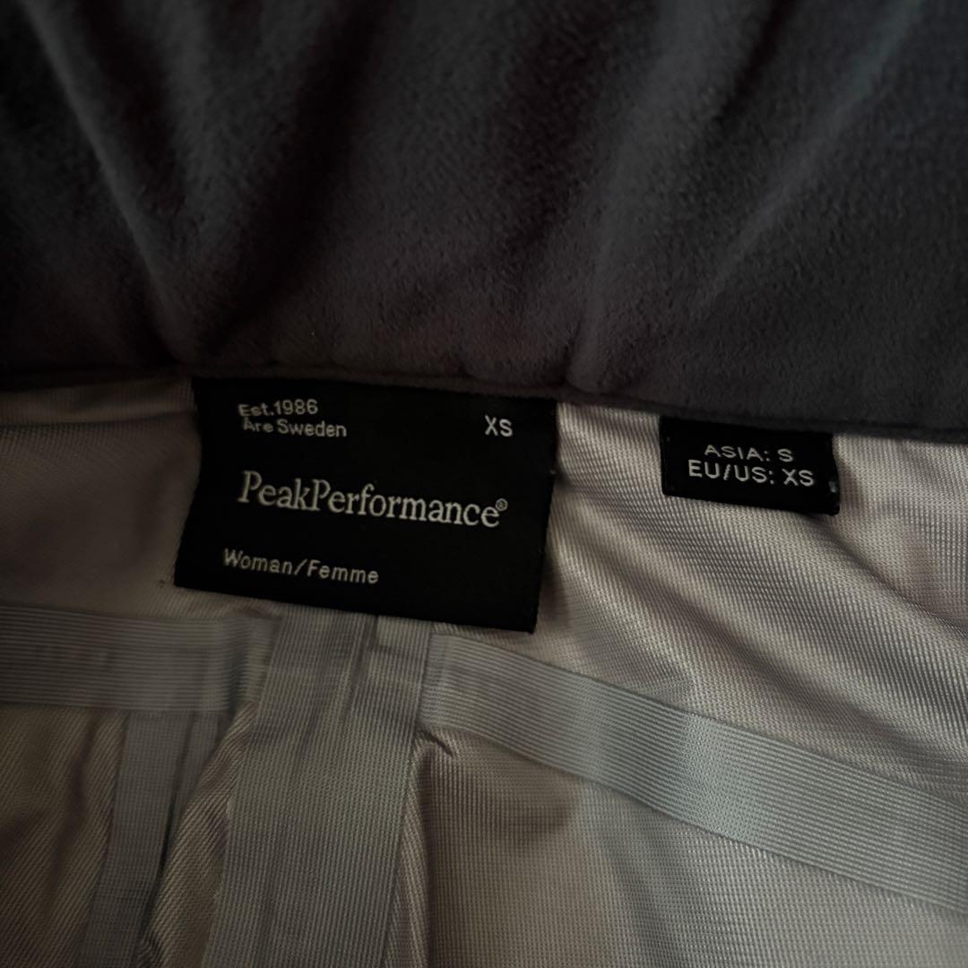 さ**様 ピークパフォーマンス スキーウェア レディースS 上下セット スノーボ