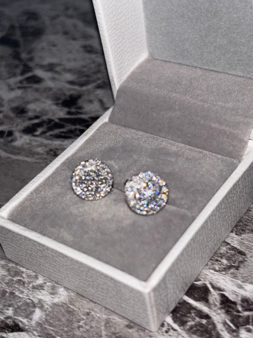 モアサナイト 10mm 丸型 両耳ピアス イヤリング