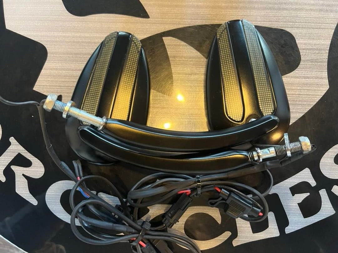 ハーレー純正ランニングライトインジケーターミラーウィンカー　クラブスタイル