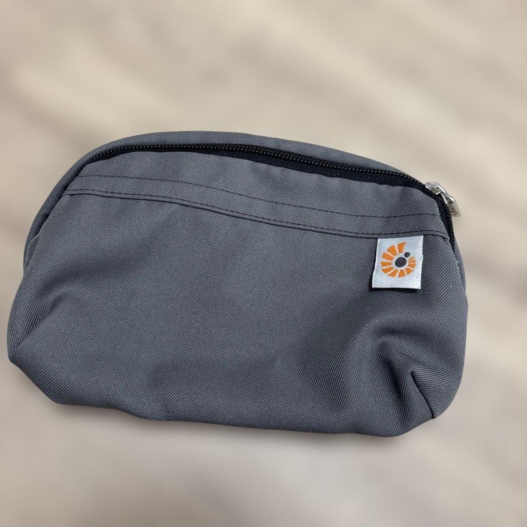 エルゴベビー　 オムニブリーズ　グラファイトグレー　抱っこ紐カバー付き