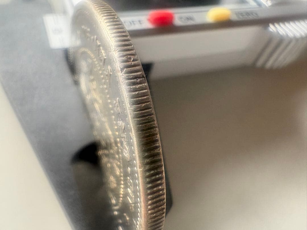 s*e様 【本物保証】　特年　大型　一圓銀貨　明治7年銘　前期　希少貨幣