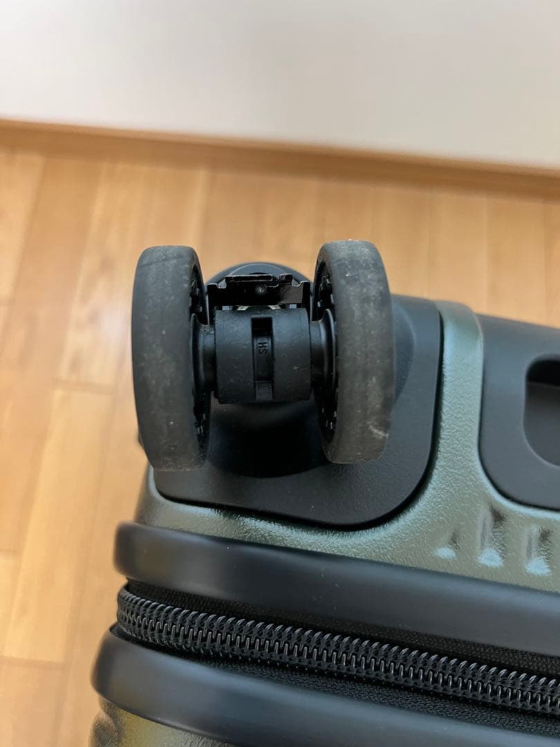 イノベーター スーツケース INV550DOR Mサイズ 45L