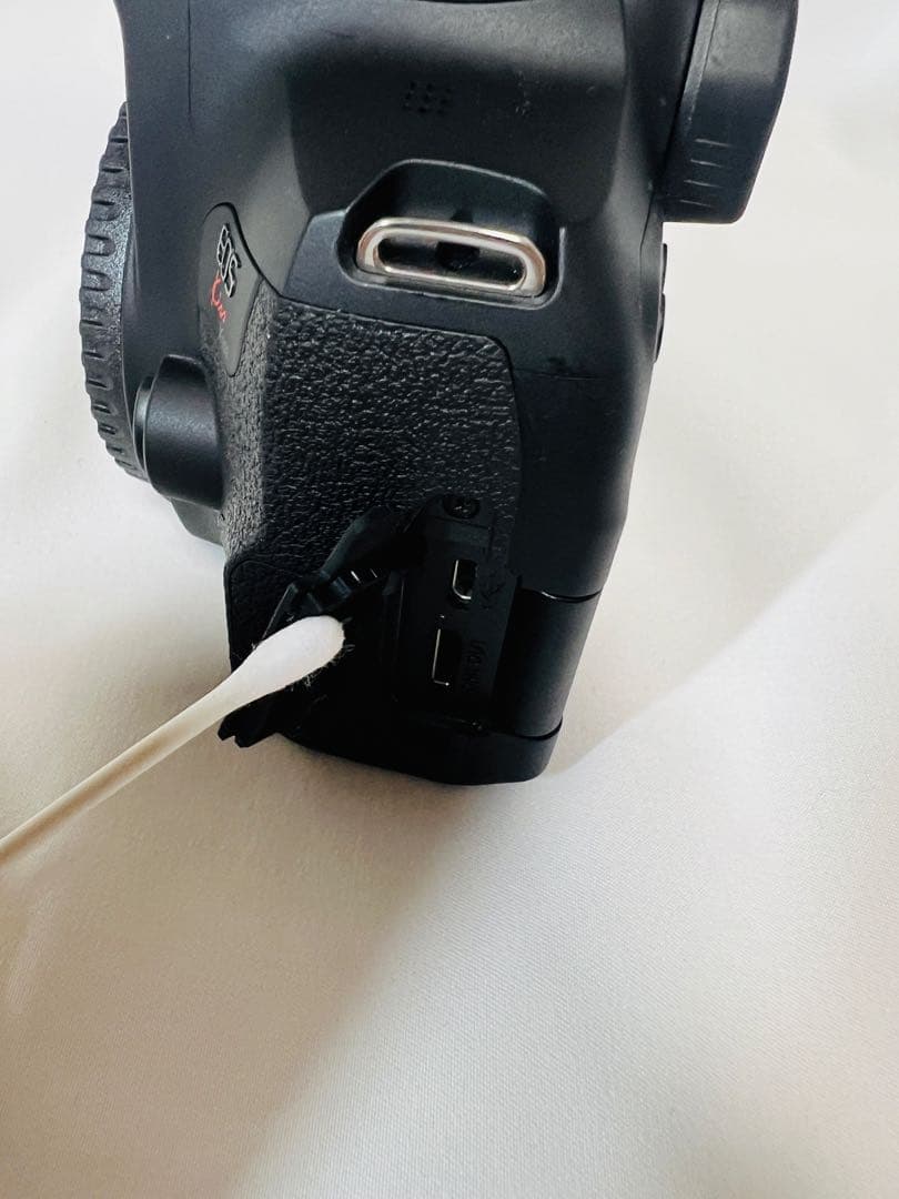 【美品】Canon EOS Kiss X10i ボディ 管理：#CAM001