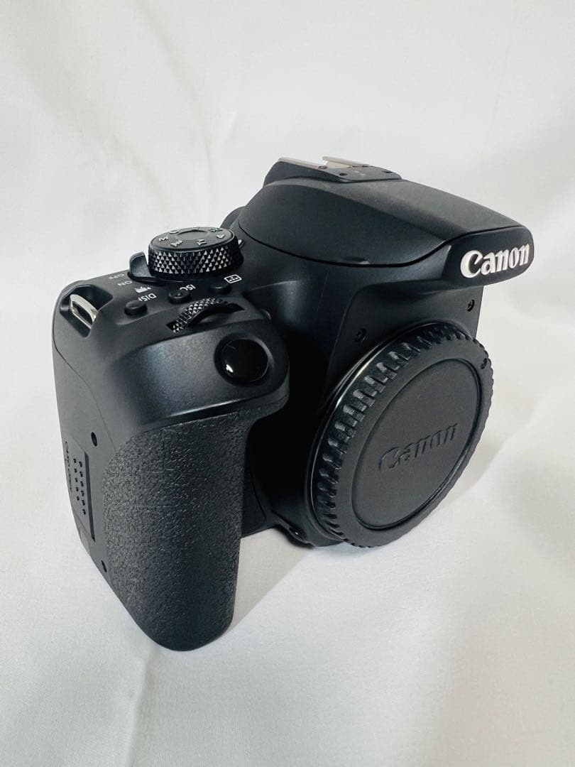 【美品】Canon EOS Kiss X10i ボディ 管理：#CAM001