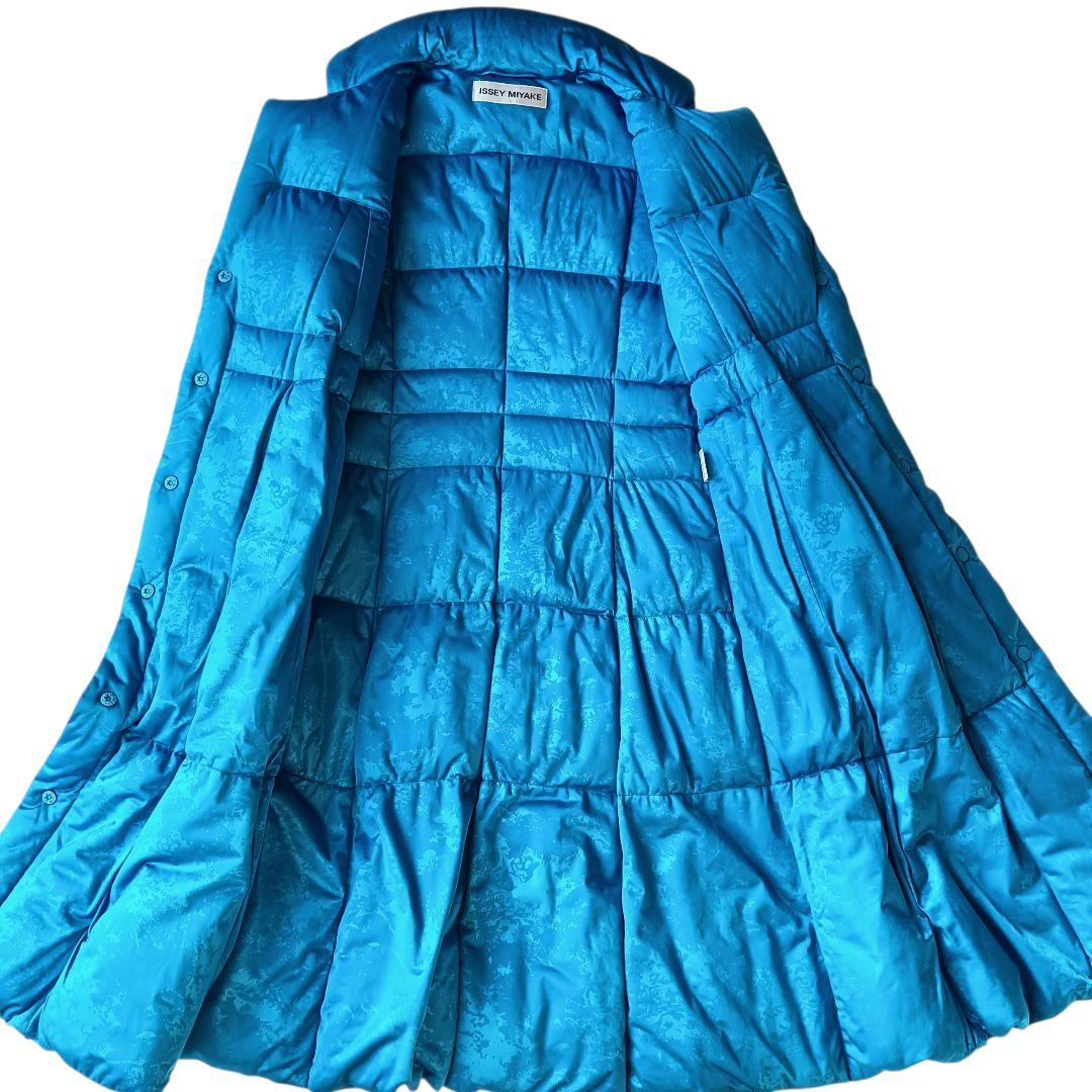 【イッセイミヤケ】ロングダウンコート ブルー 総柄 サイズ2