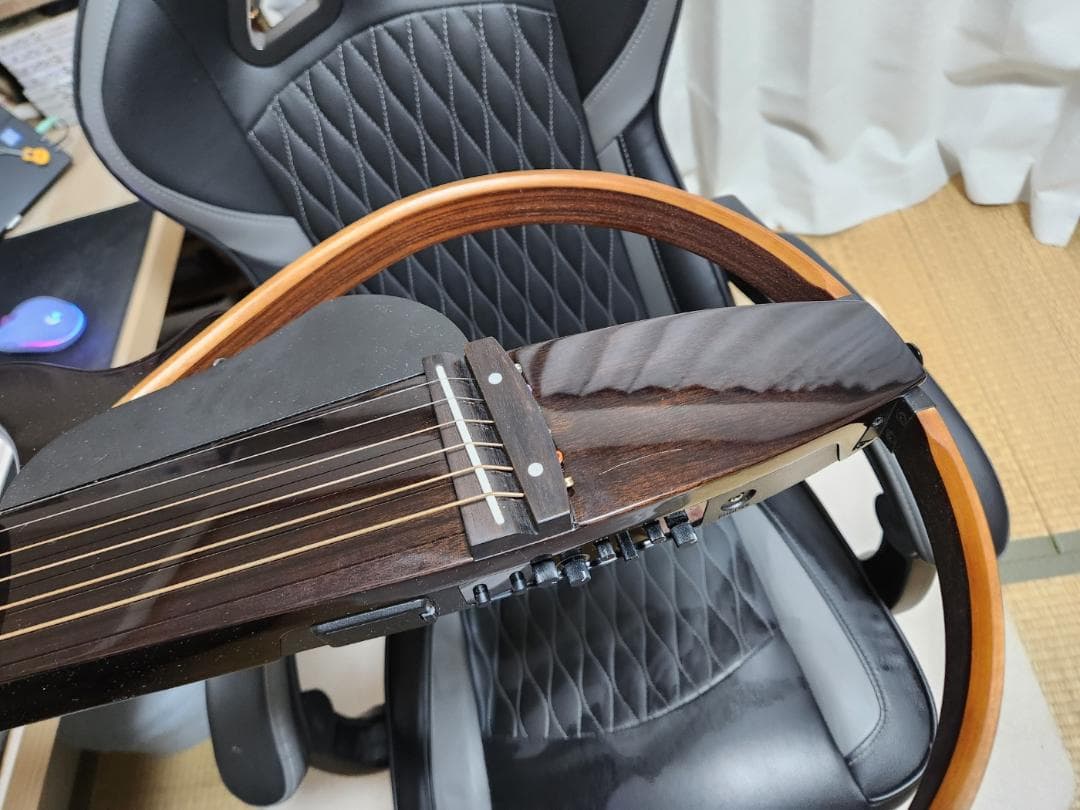 Yamaha SLG-200S サイレントギターアコースティックギター
