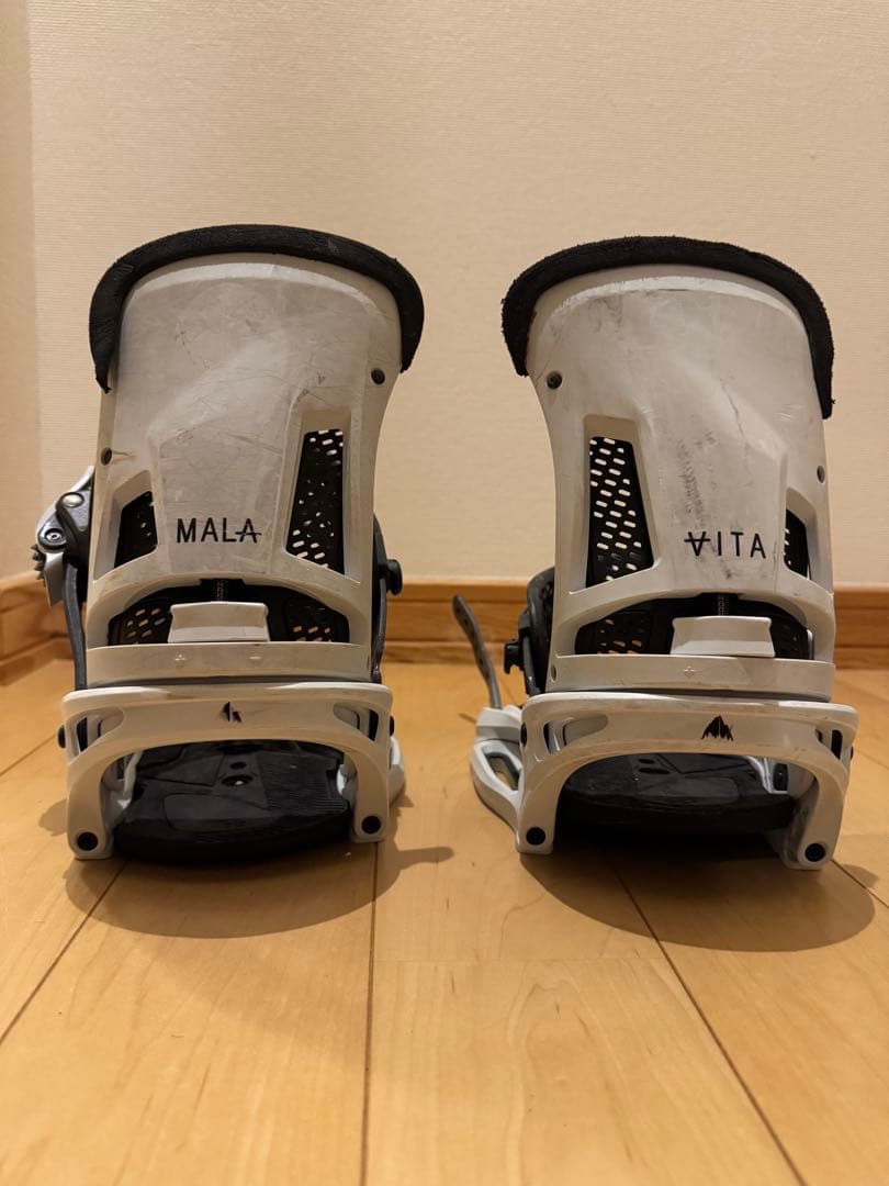 Burton マラヴィータ　EST Sサイズ