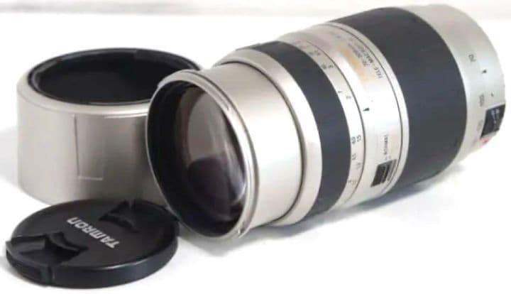 送料込みTAMRON70-300mmF4-5.6新品未使用LDMacroシルバー
