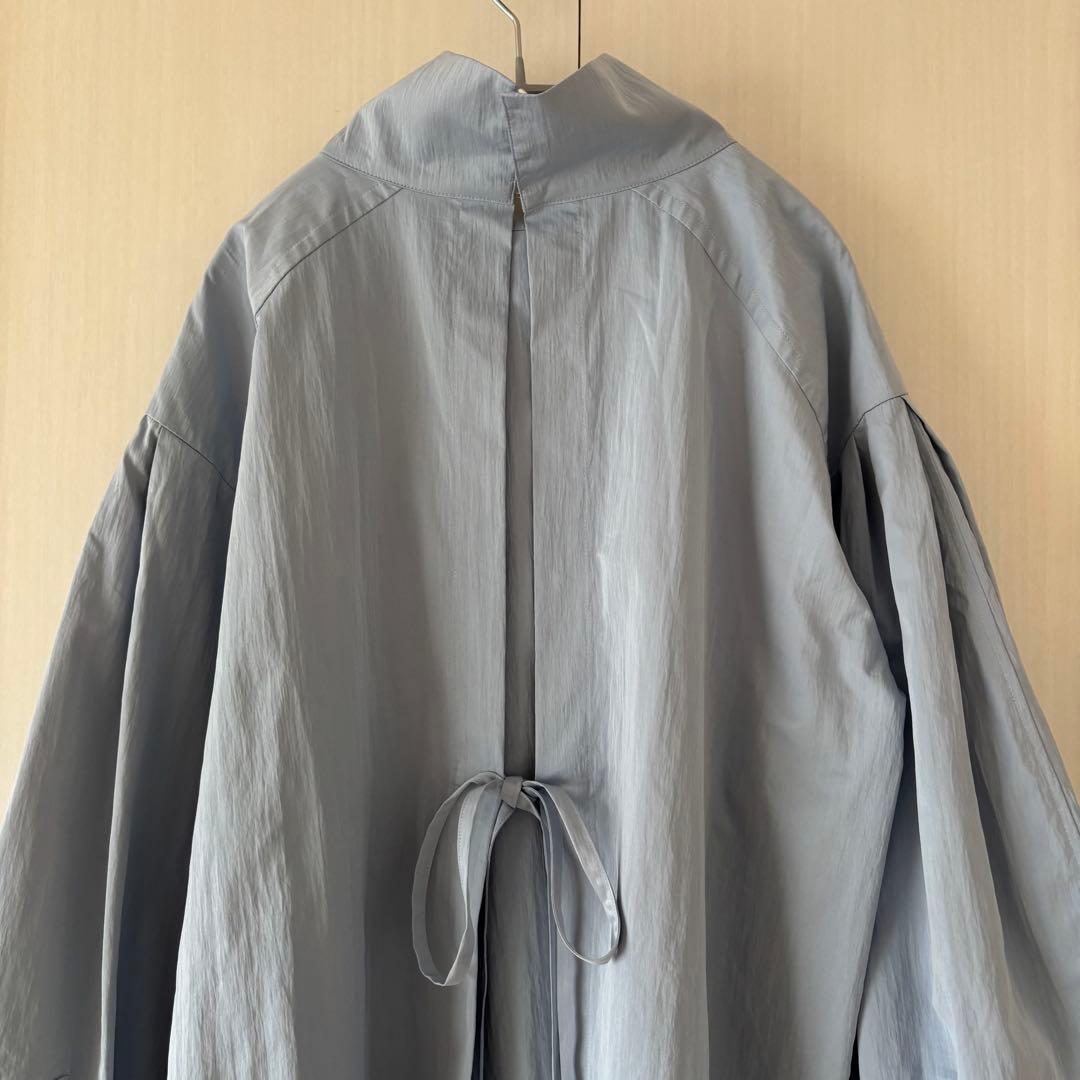 エトレトウキョウ ETRE TOKYO バックスリットボリュームシャツ リボン