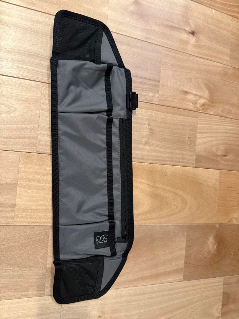 CHROME KADET SLING BAG 黒　カデット　オーガナイザー付き