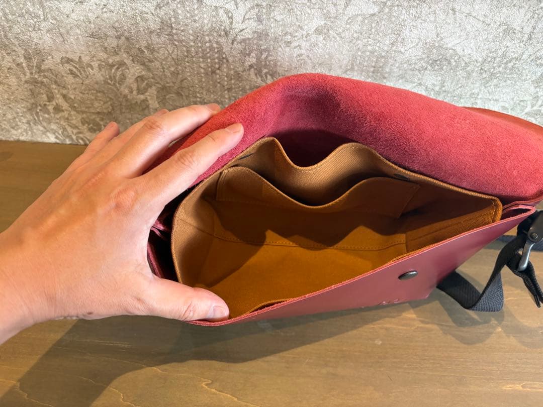 Uni&Co. ユニアンドコー メッセンジャーバック XS バーガンディ