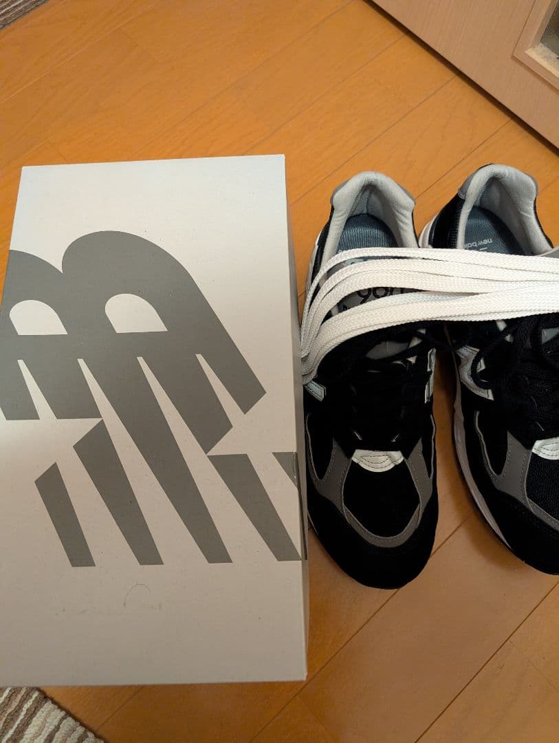 リョウ様New Balance 990 v2 　ブラック/ スニーカー