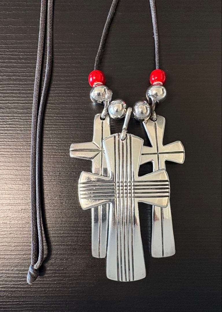 シッピークレイジーホース トリプル クロス ペンダント