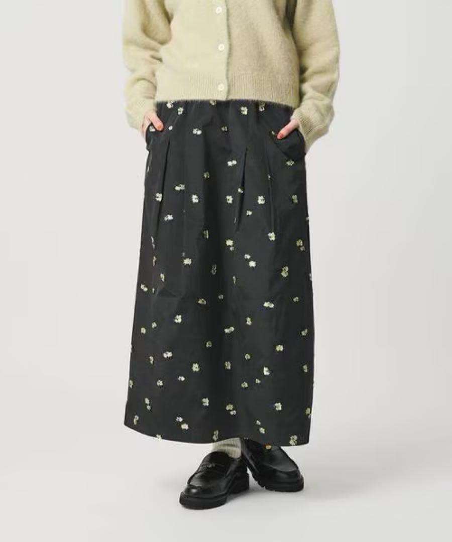 新品 BEAUTY&YOUTH フラワージャガード スカート 手洗い可 白 M