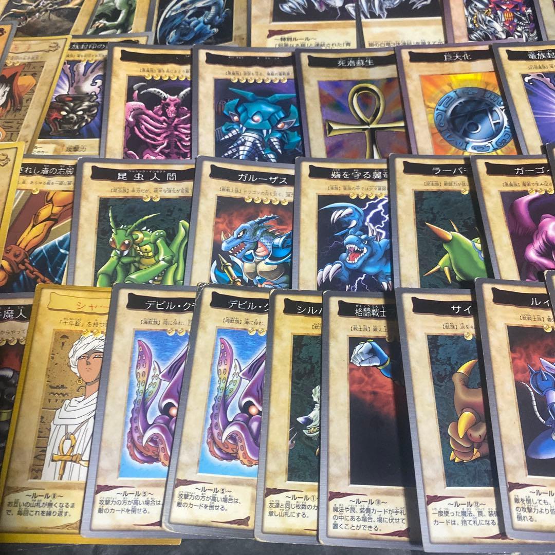 は*ゃ様 バンダイ版遊戯王　まとめ売り　56枚セット