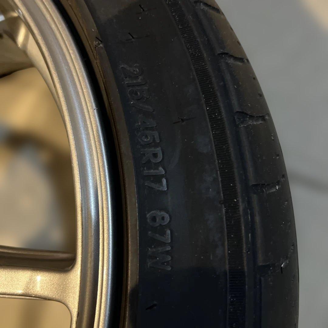 Enkei Racing 17インチタイヤホイールセット ①