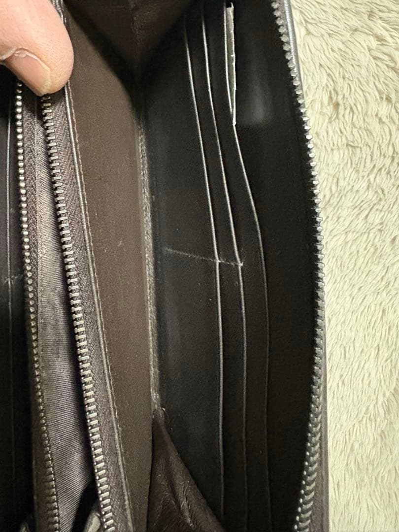 ボッテガbottegaveneta 長財布　ダークブラウン　ICチップ入り