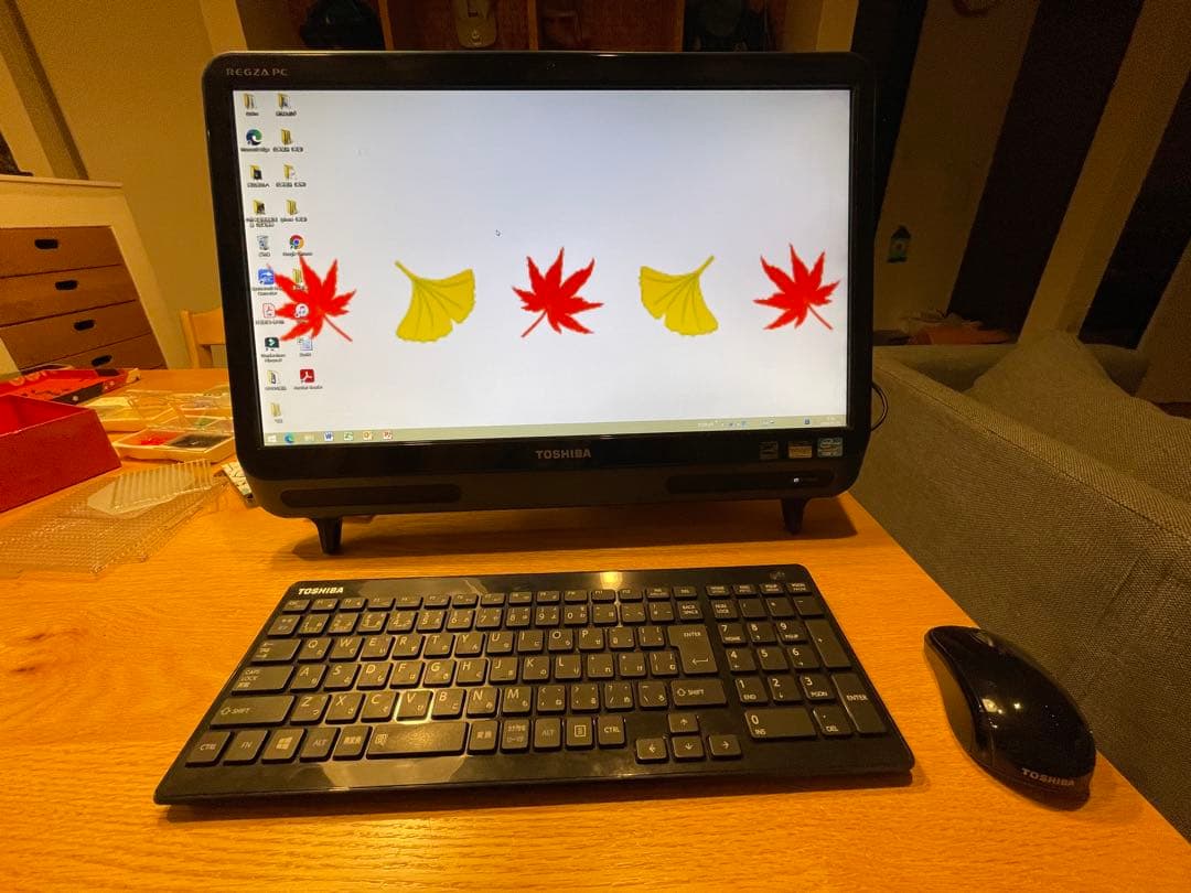 Windowsデスクトップ TOSHIBA dynabook REGZA PC (PD712V7GBHG)
