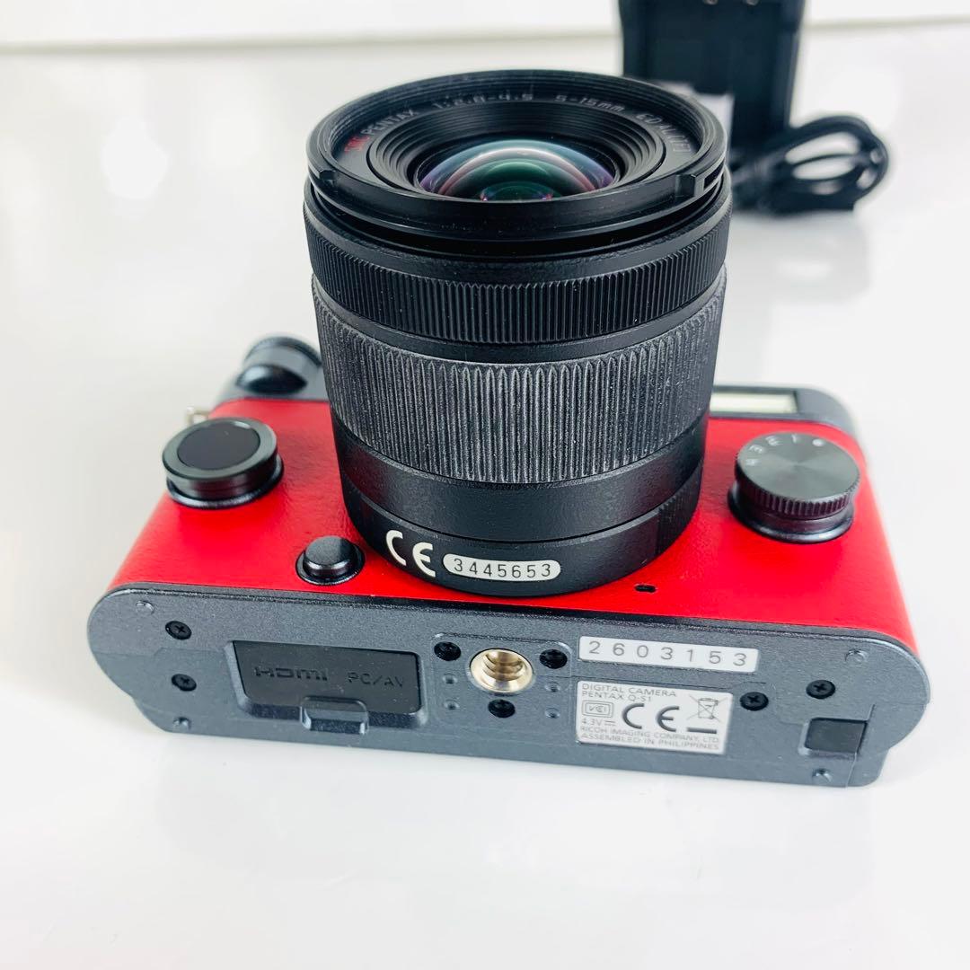 PENTAX Q-S1 レッド｜02 STANDARD ZOOM レンズ付属