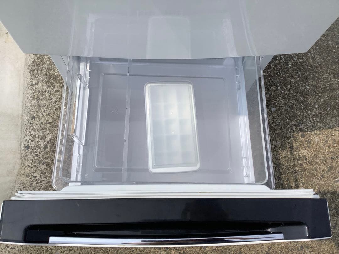 【大人気】ハイセンス 2ドア冷蔵庫 HR-D1302 130L 2017年製