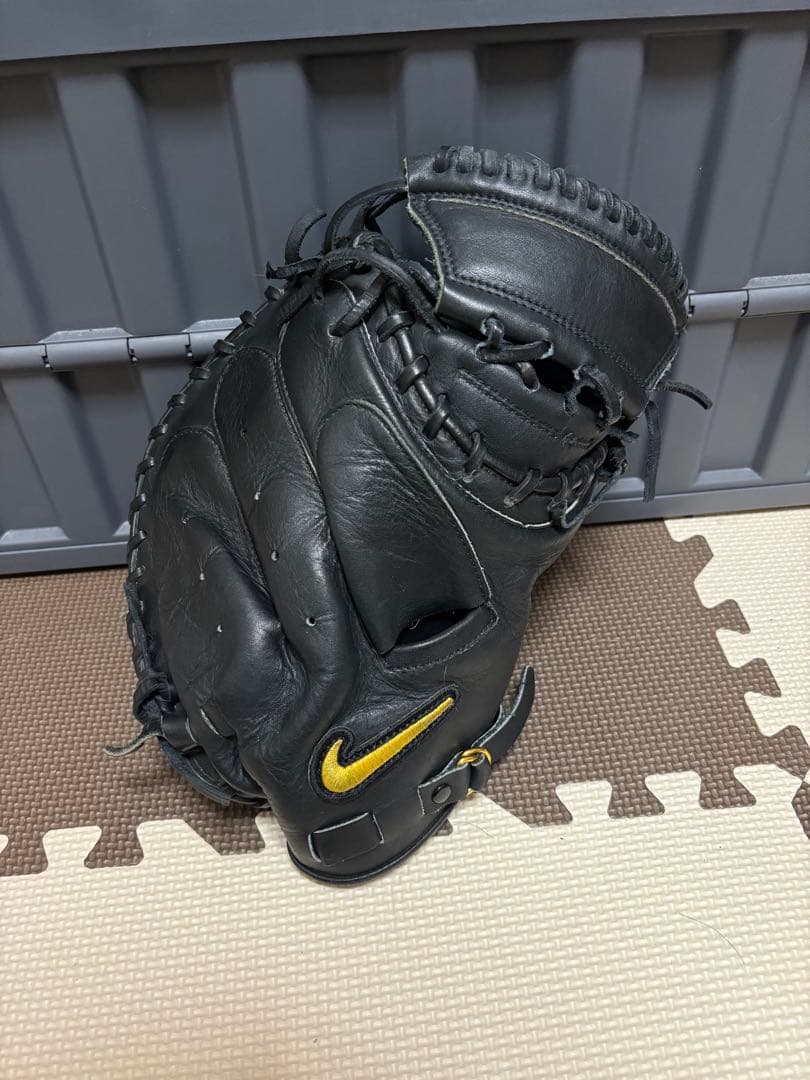 ナイキ　一般軟式キャッチャーミット