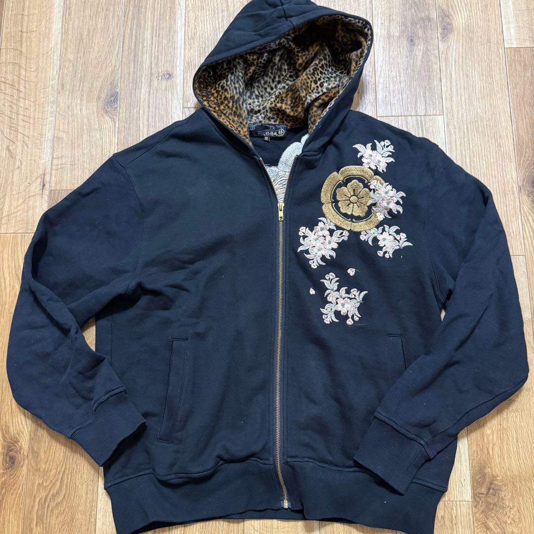 【美品】絡繰魂 粋　XL 現行品　虎刺繍　パーカー
