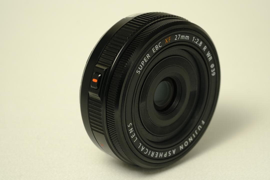 【中古】FUJIFILM XF27mm F2.8 R WR パンケーキ 単焦点