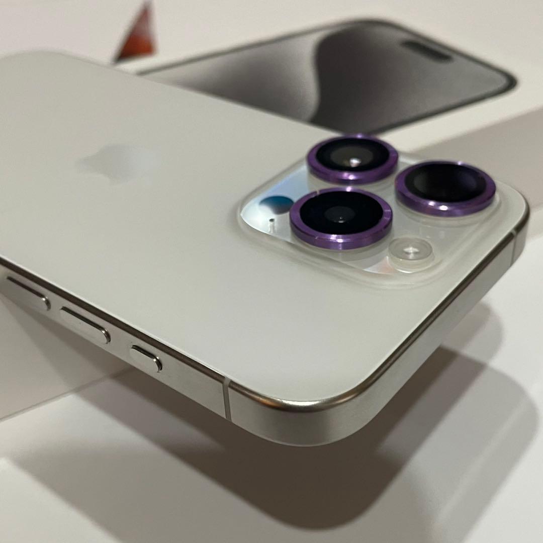 iPhone 15 Pro 256GB ホワイト チタニウムSIMフリー