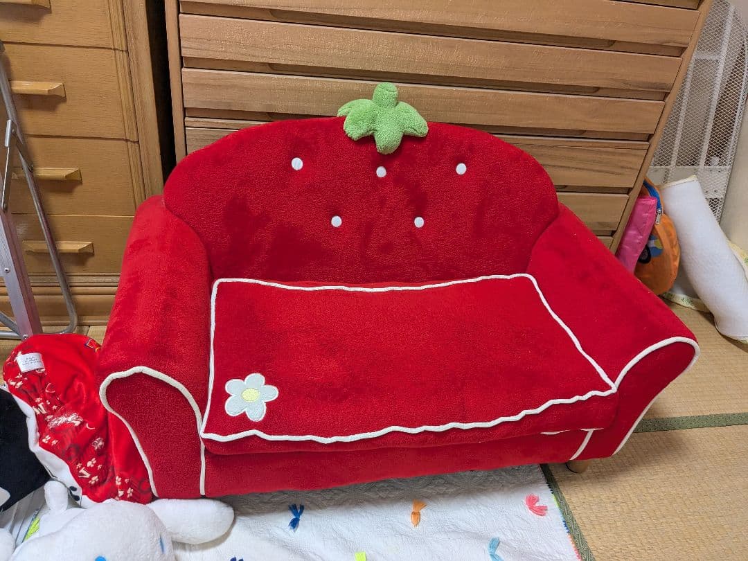 マザーガーデン　いちご　ソファ