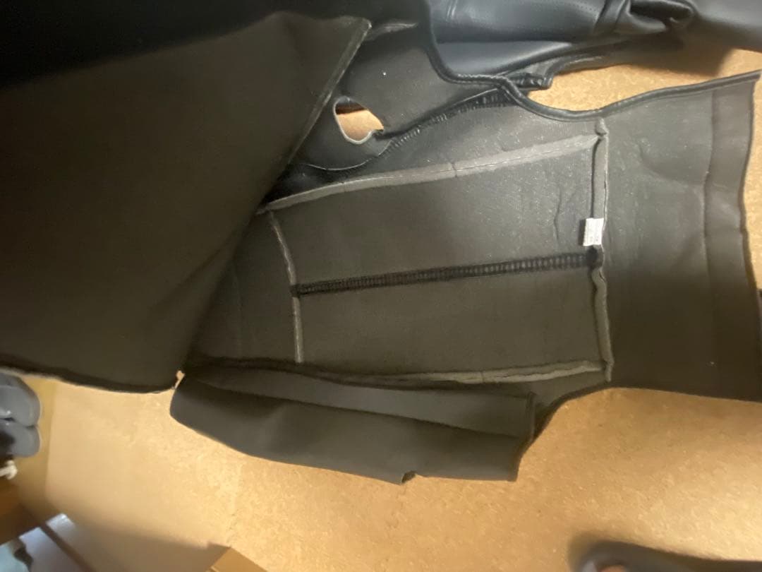 合皮シートカバー黒　アル＆ヴェルファイア20７人乗り用　ジャンク