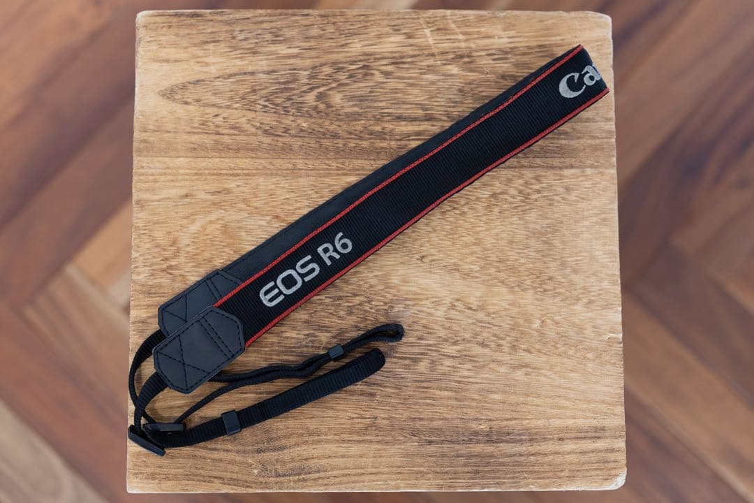 Canon EOS R6 ミラーレス一眼(訳あり)