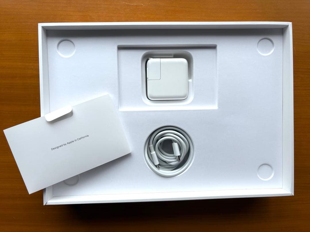 MacBook Air 本体 箱付き 8GB 256GB M1 13インチ