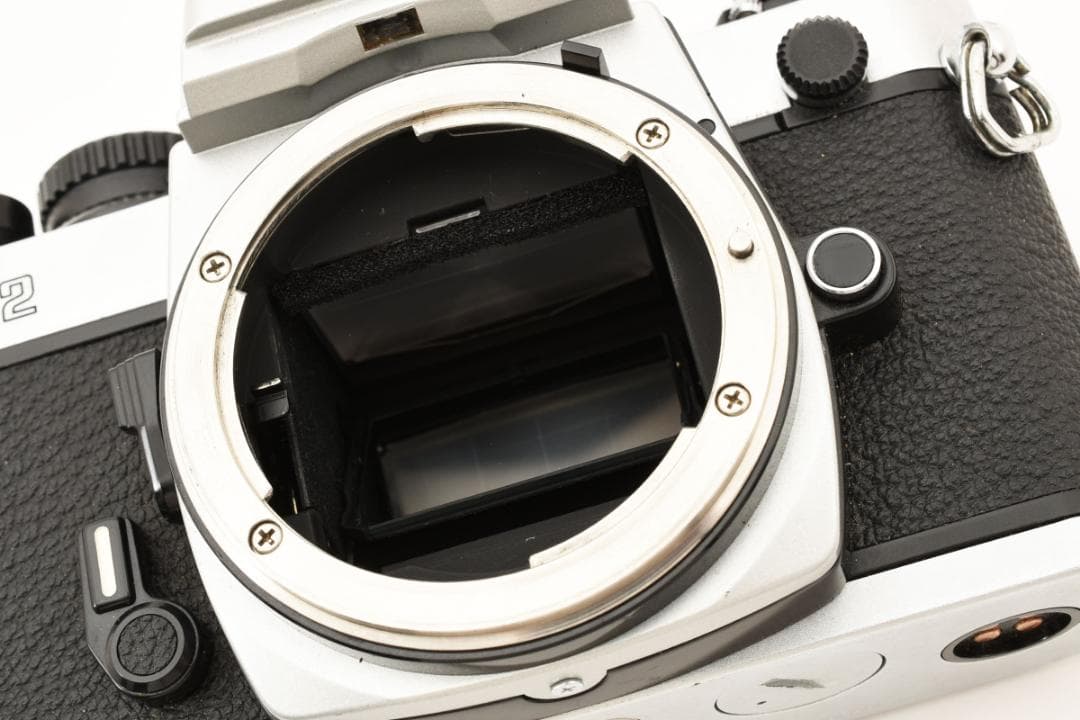 美品 NIKON NEW FM2 シルバー フィルム　モルト新品交換済 C672