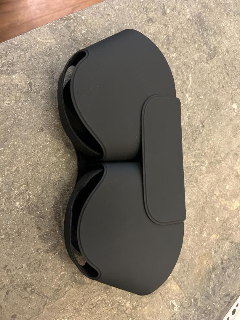 Apple AirPods Max 第二世代（USB-C）ミッドナイト