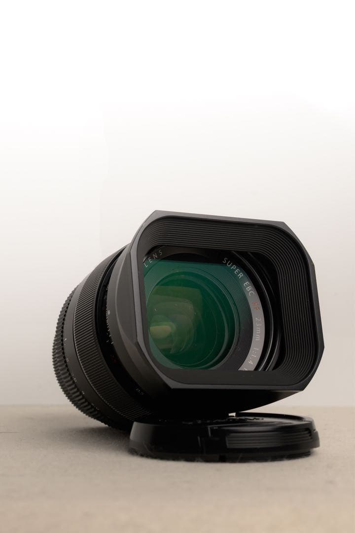 値↘︎FUJIFILM (富士フイルム）XF23mm F1.4 R 角フード付