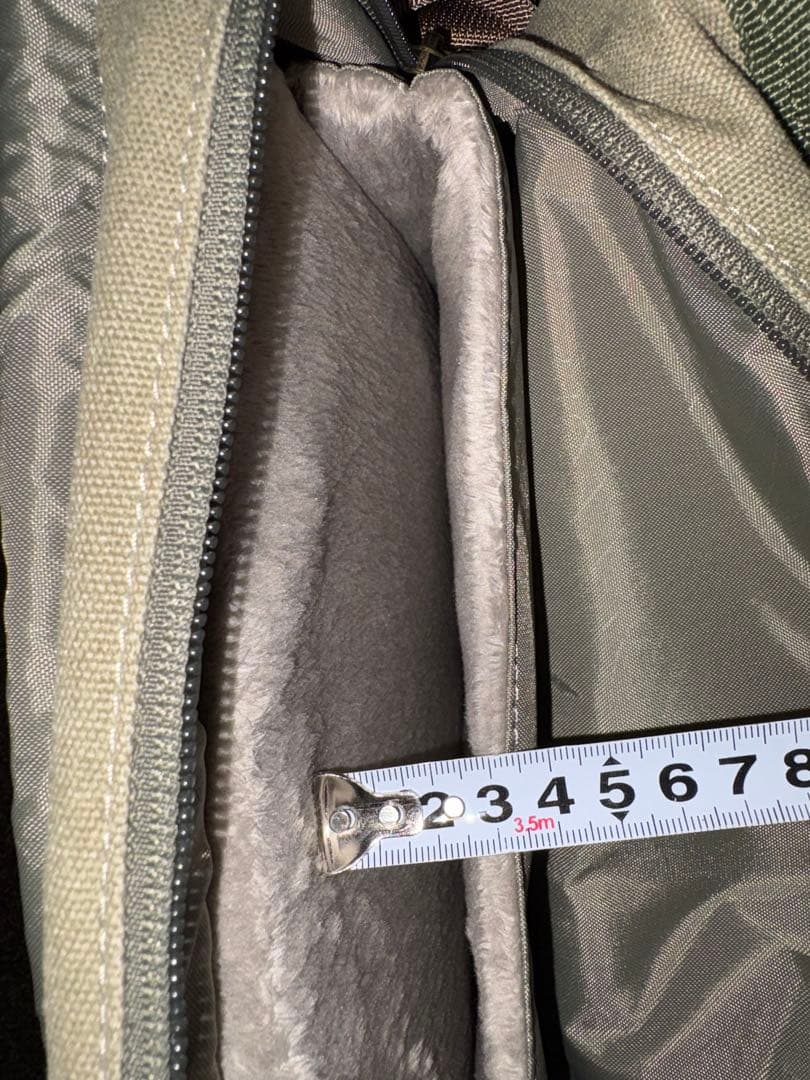 Incase インケース　パソコン用ショルダーバッグ　in case