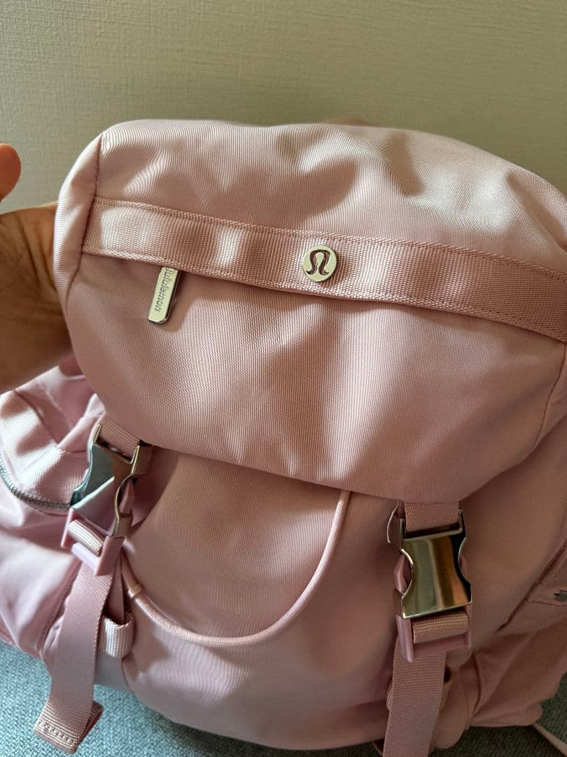 ルルレモンリュック　ピンク