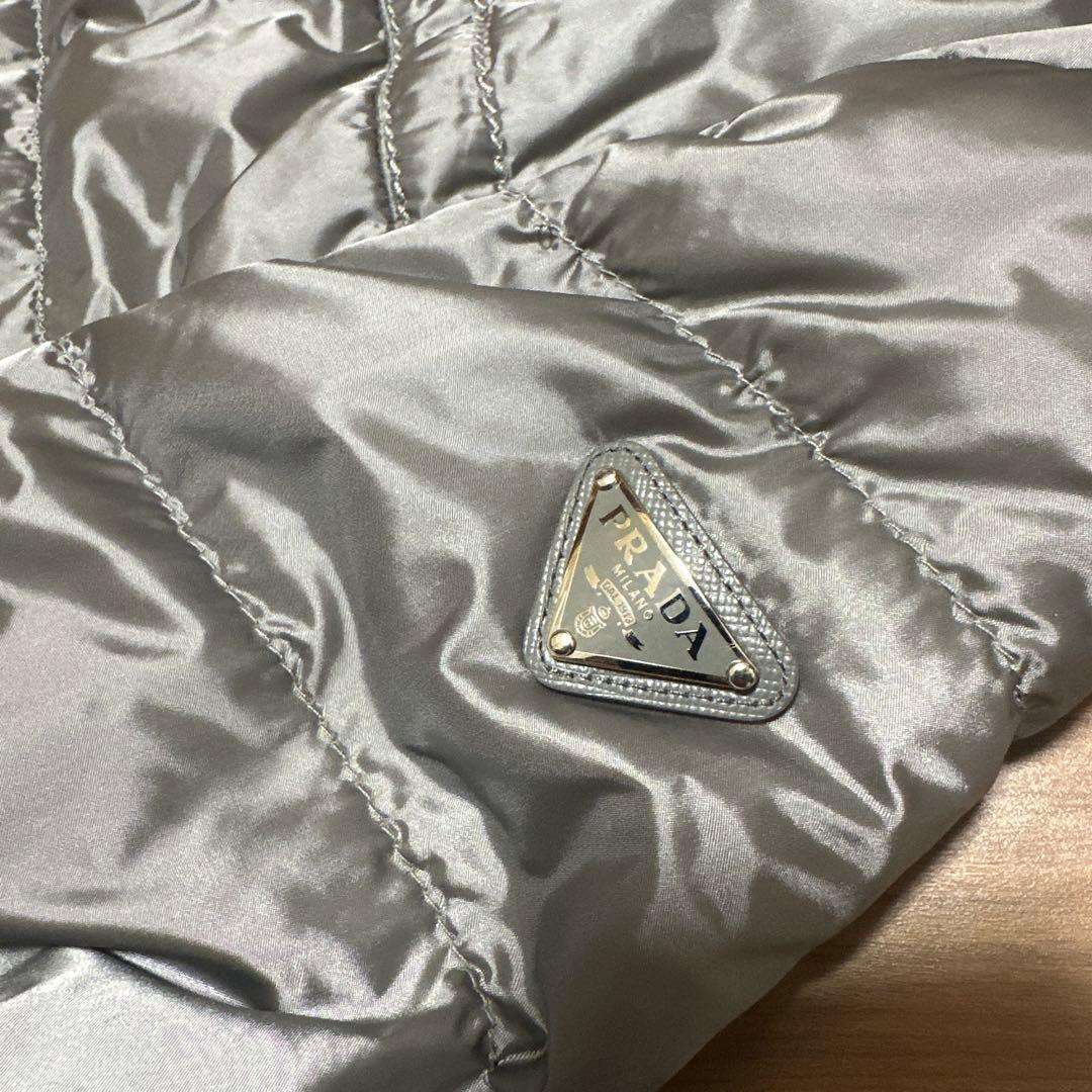 PRADA グレー ダウンジャケット サイズ40