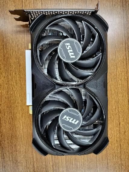 グラフィックボード・グラボ・ビデオカード MSI GeForce RTX 4060 Ti VENTUS 2X BLACK