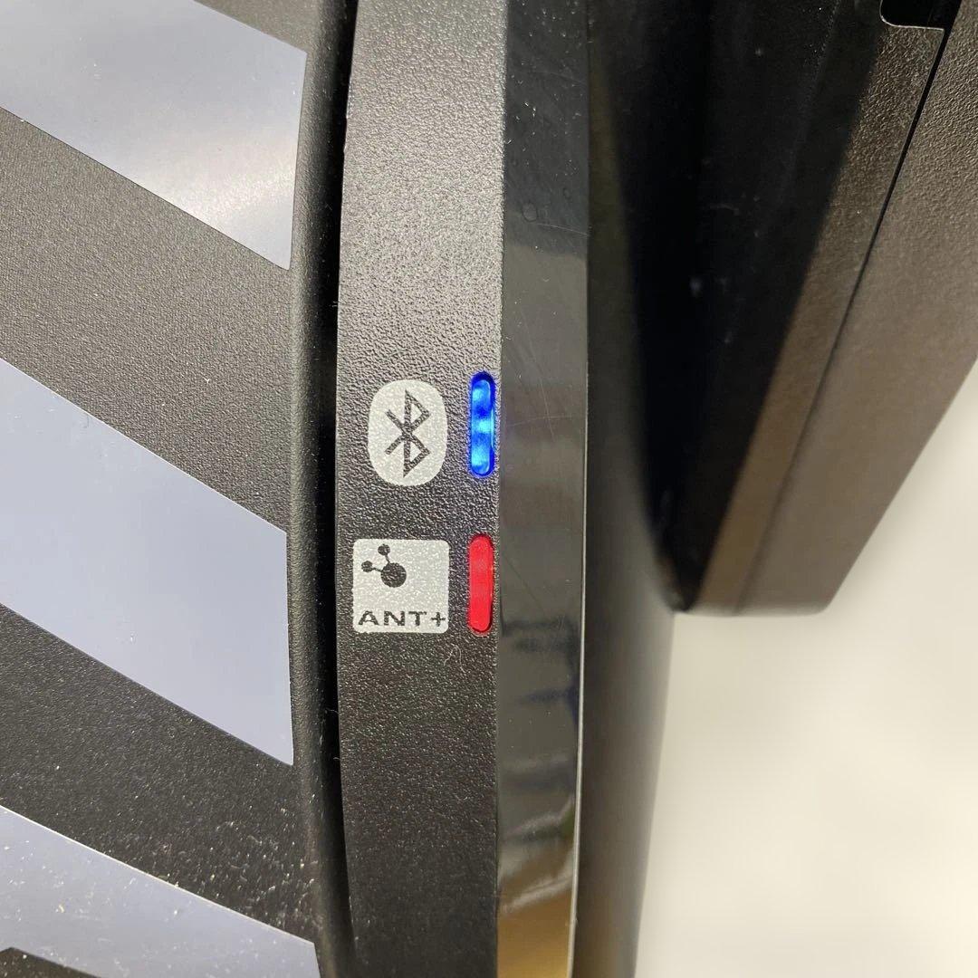 WAHOO/ワフー KICKR CORE WF123 サイクルトレーナー