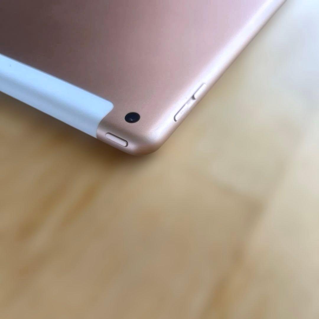 Apple iPad 第6世代 Wi-Fi+Cellular 32GB MRM…