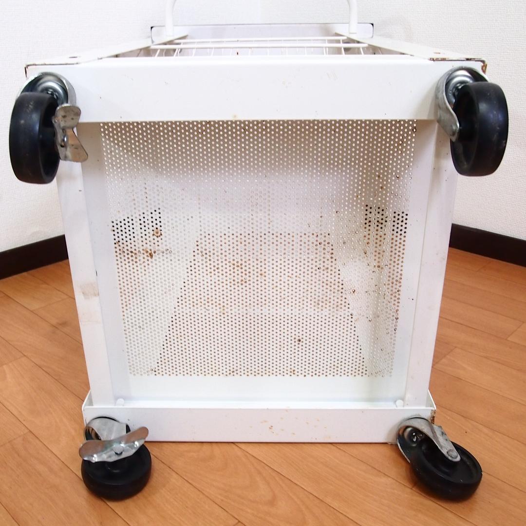 【良品】厨房器具 鉄製 キッチンワゴン キャスター付き 錆びあり 飲食店 家具
